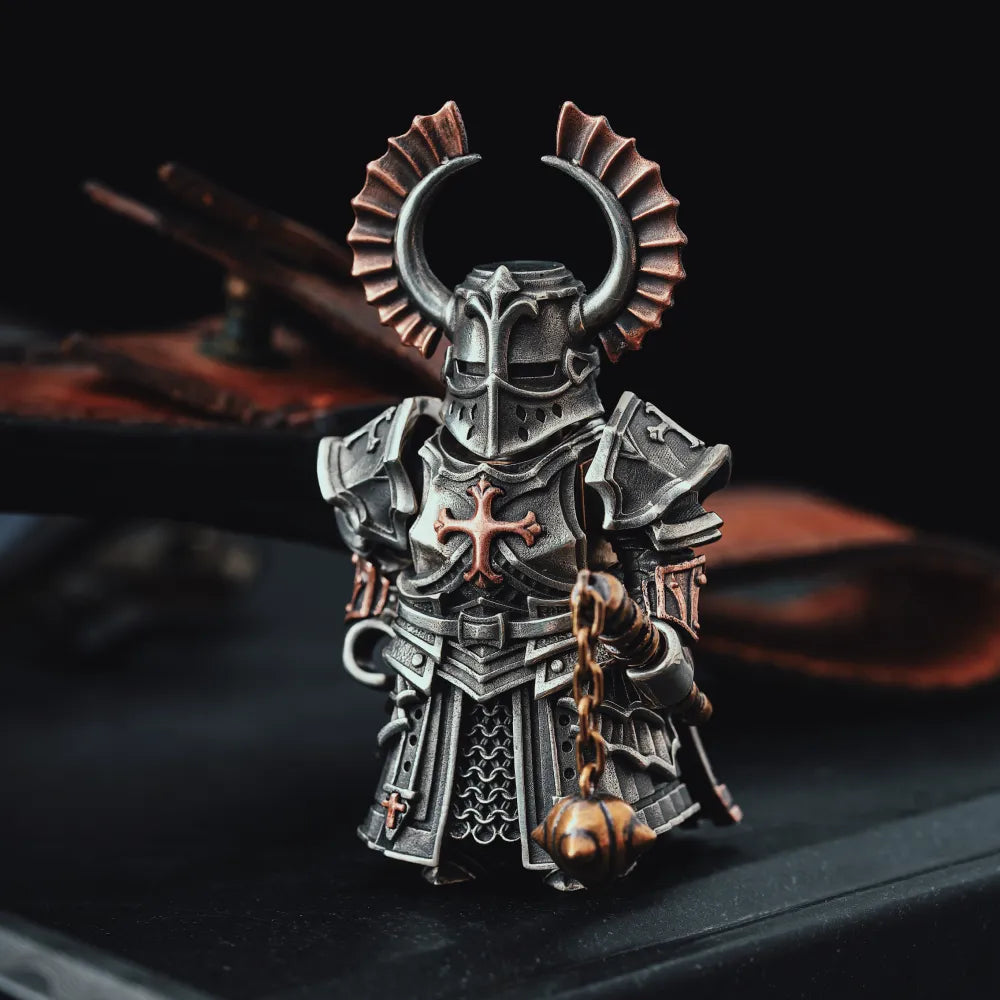 Crusader Warrior Figurine Bronze Desktop Ornament